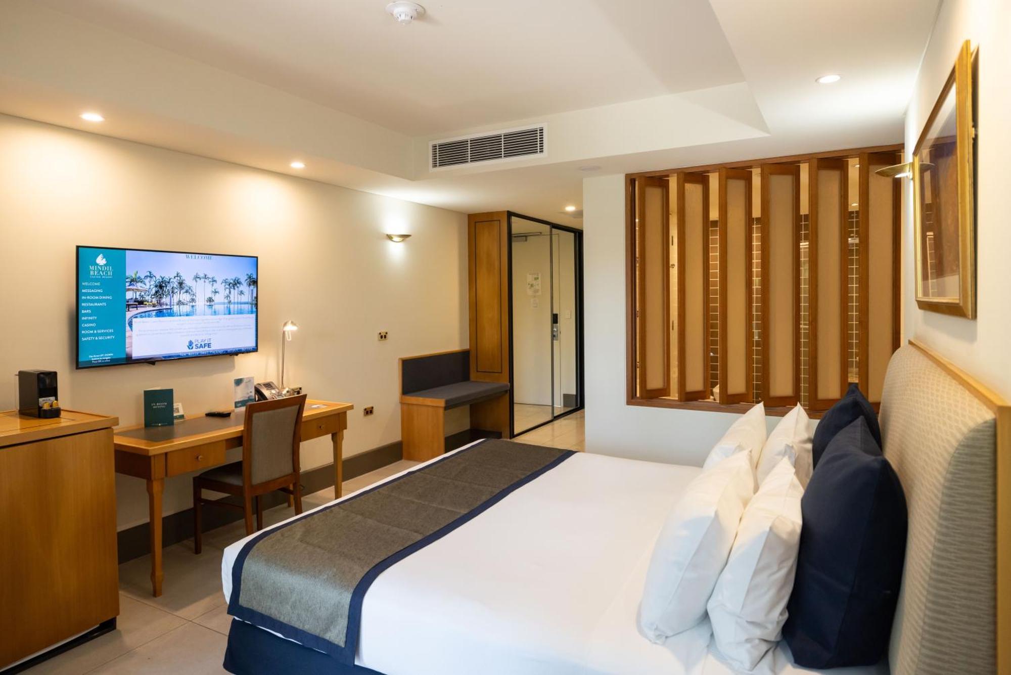 Mindil Beach Casino Resort Дарвин Экстерьер фото Deluxe Room